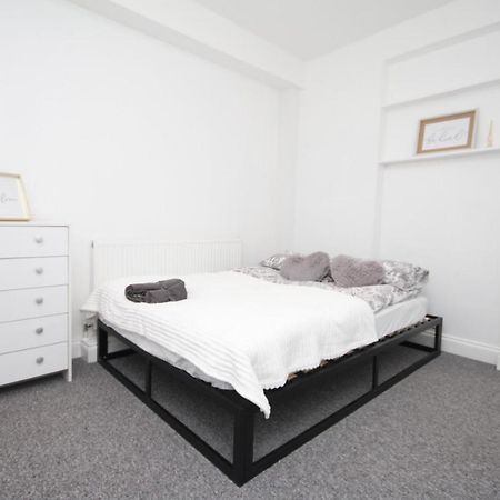 Lovely 3 Bed Spacious Flat Apartment In Central 伦敦 外观 照片